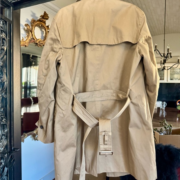 Banana Republic Tan Double-Breasted Trench Coat - Picture 2 of 5
